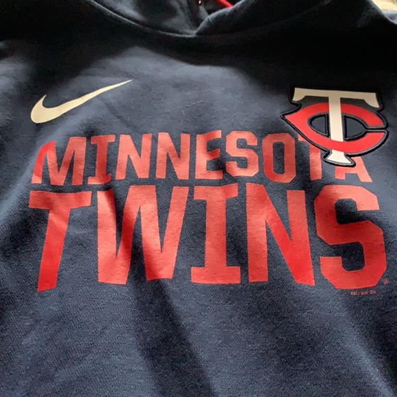 Minnesota Twins Nike hoodie - Picture 3 of 3